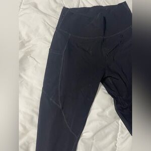 Alphalete black pocket leggings Size Small. Worn and washed twice.